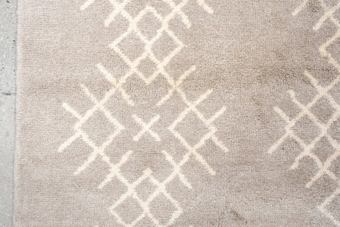 Vintage Moroccan Area Rug (7' x 11')